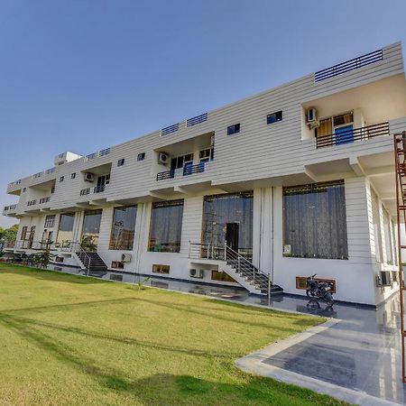 Oyo 64464 Hotel Gulmohar جايبور المظهر الخارجي الصورة