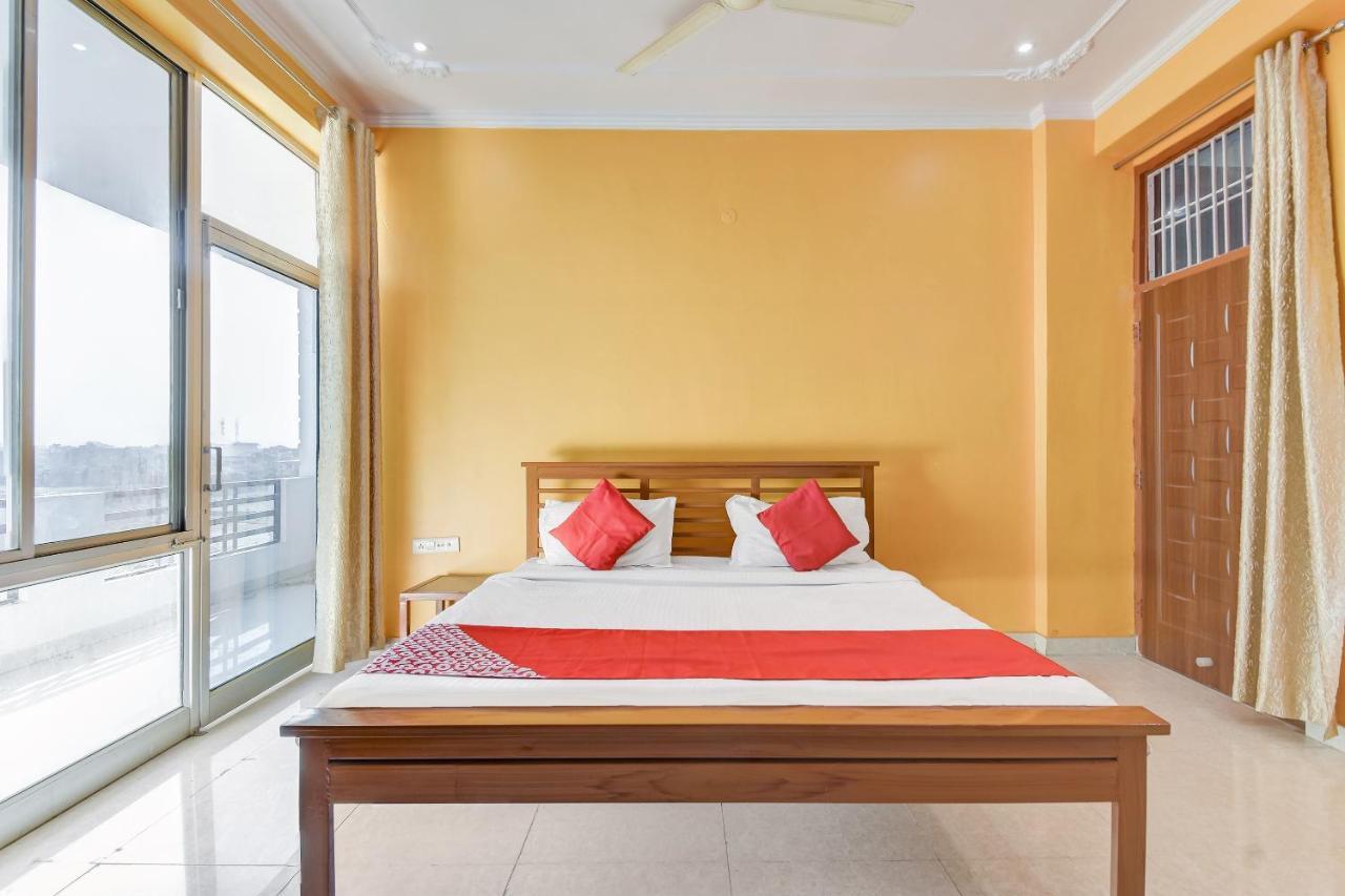 Oyo 64464 Hotel Gulmohar جايبور المظهر الخارجي الصورة